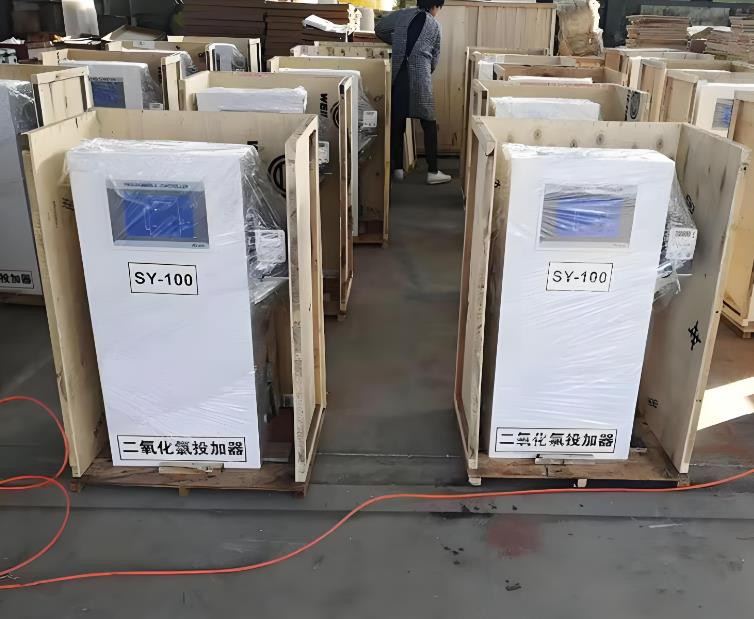 阿克陶二氧化氯投加器